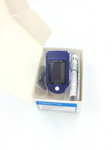 Пульсоксиметр FINGERTIP PULSE Oximeter SP07