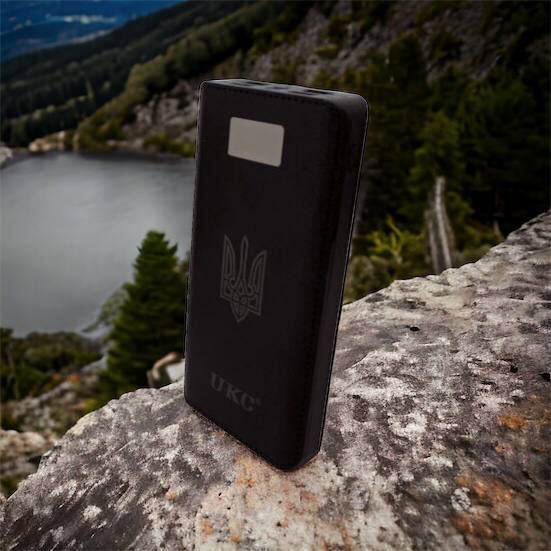 Аккумулятор портативный павербанк POWER BANK UKC ART-4148/4204. 50000mah, 4USB, внешний аккумулятор