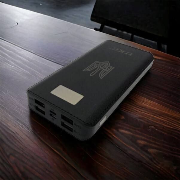 Аккумулятор портативный павербанк POWER BANK UKC ART-4148/4204. 50000mah, 4USB, внешний аккумулятор