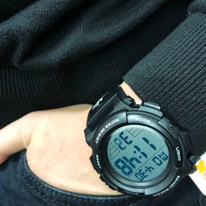 Часы наручные мужские SKMEI 1258BK, брендовые мужские часы, водостойкие тактические часы. Цвет: черный