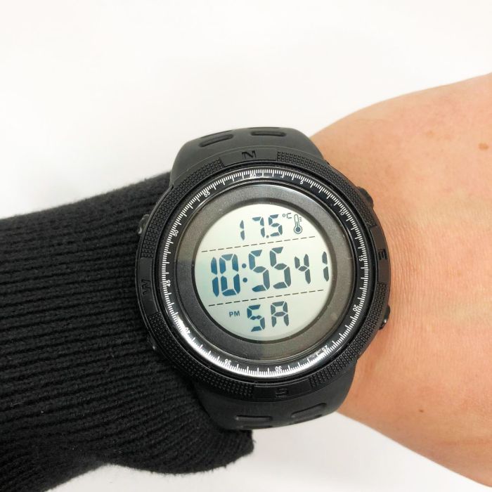 Часы наручные мужские SKMEI 1681BKWT BLACK-WHITE, часы спортивные. Цвет: черный с белым циферблатом