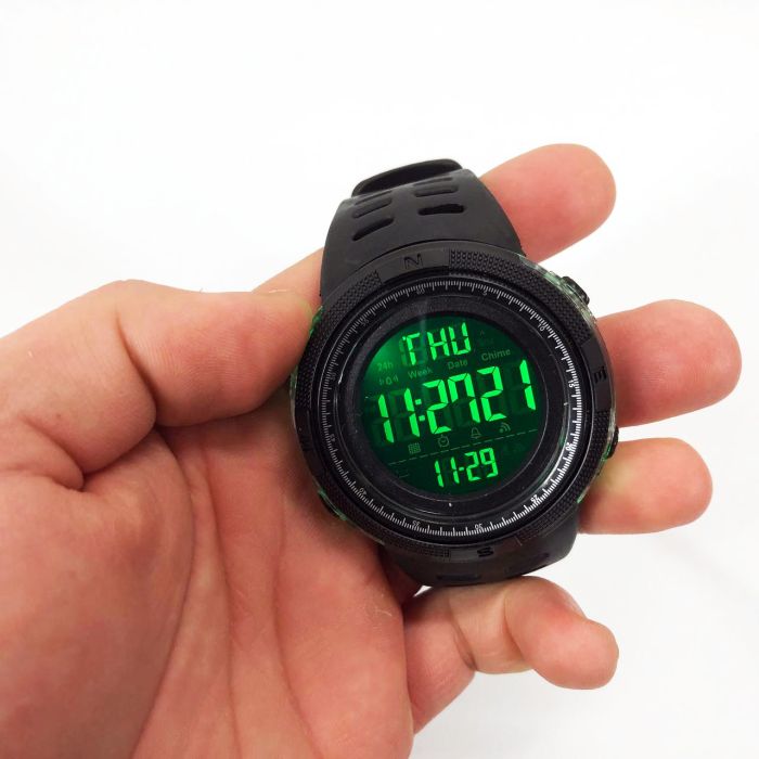 Часы наручные мужские SKMEI 2070BK BLACK, водостойкие тактические часы. Цвет: черный