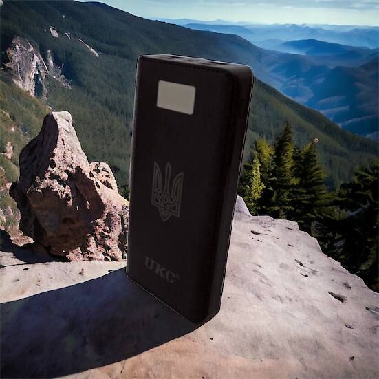 Аккумулятор портативный павербанк POWER BANK UKC ART-4148/4204. 50000mah, 4USB, внешний аккумулятор