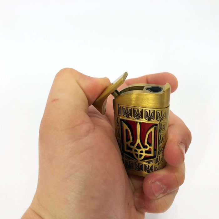 Турбо зажигалка Герб Украины на КРАСНОМ фоне, зажигалка с турбонаддувом, зажигалка подарочная сувенирная