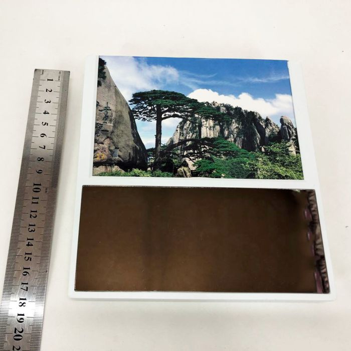 Электронные проводные настольные цифровые часы DS-6608 с фоторамкой, зелёная подсветка. Цвет: белый