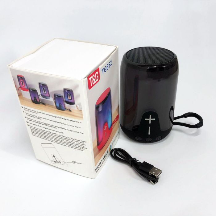 Портативная колонка TG652 5W с RGB подсветкой и ремешком, аккумуляторная колонка для музыки. Цвет: черный