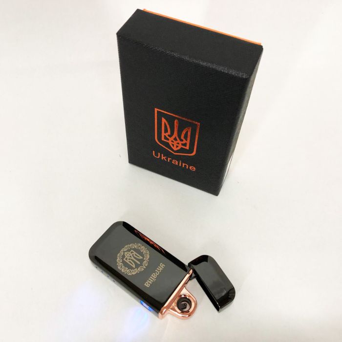 Дуговая электроимпульсная USB зажигалка Герб Украины (индикатор заряда, фонарик) HL-442. Цвет: черный