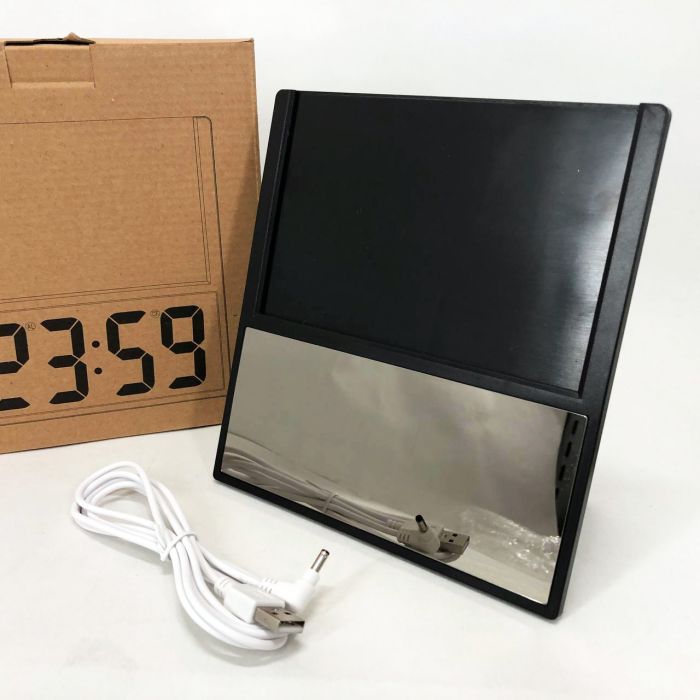 Электронные проводные настольные цифровые часы DS-6608 с фоторамкой, зелёная подсветка. Цвет: черный