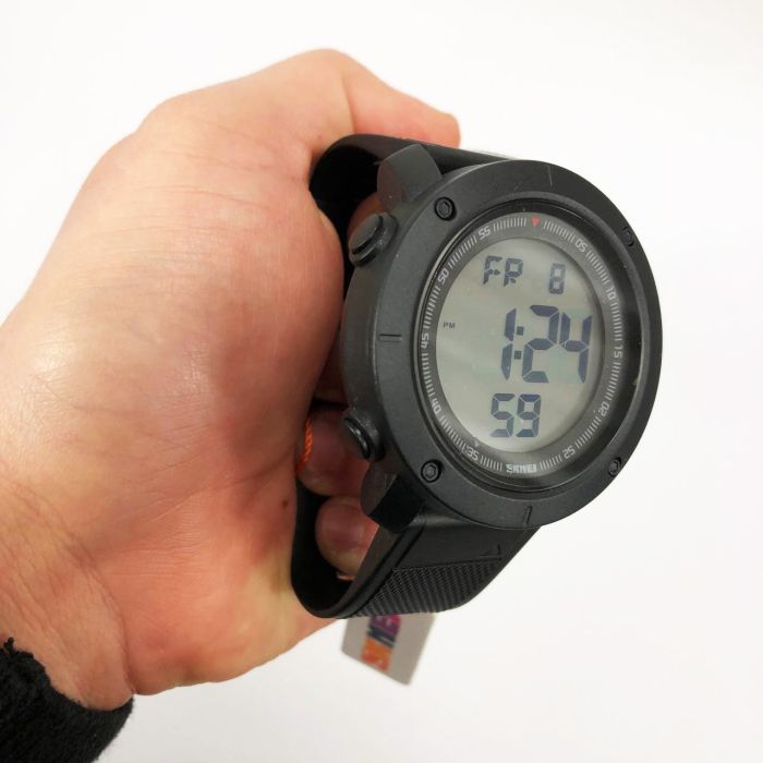 Часы наручные мужские SKMEI 2122BKWT BLACK-WHITE, мужские тактические часы. Цвет: черный