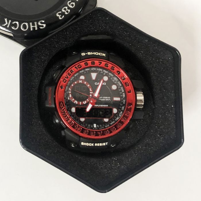 Часы наручные G-SHOCK GWN-1000GB. Цвет: красный