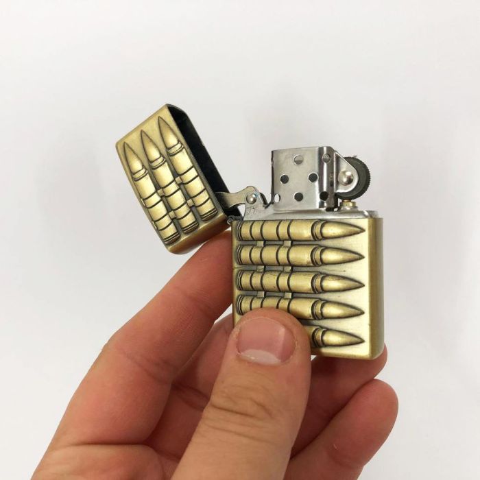 Зажигалка бензиновая в подарочной коробке 367-1, зажигалка подарок на день рождения, необычная зажигалка