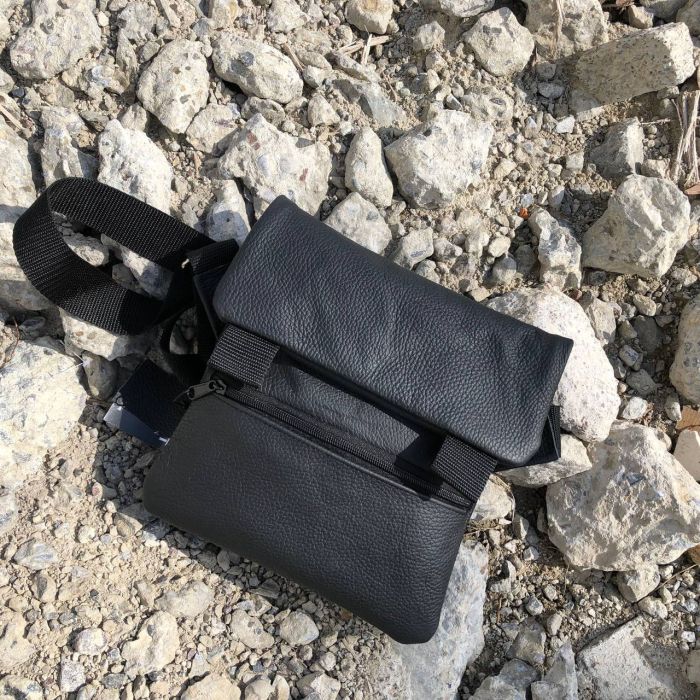 Набор 2В1. Кожаная сумка с кобурой + фонарик профессиональный POLICE BL-X71-P50