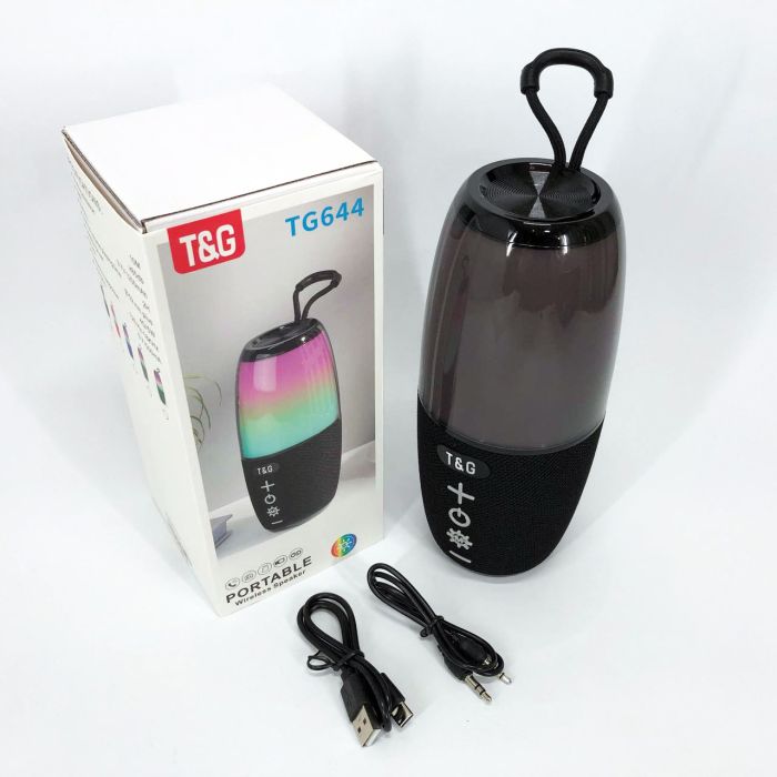 Портативная колонка TG644 5W с RGB подсветкой и ремешком, блютуз колонка с аккумулятором. Цвет: черный