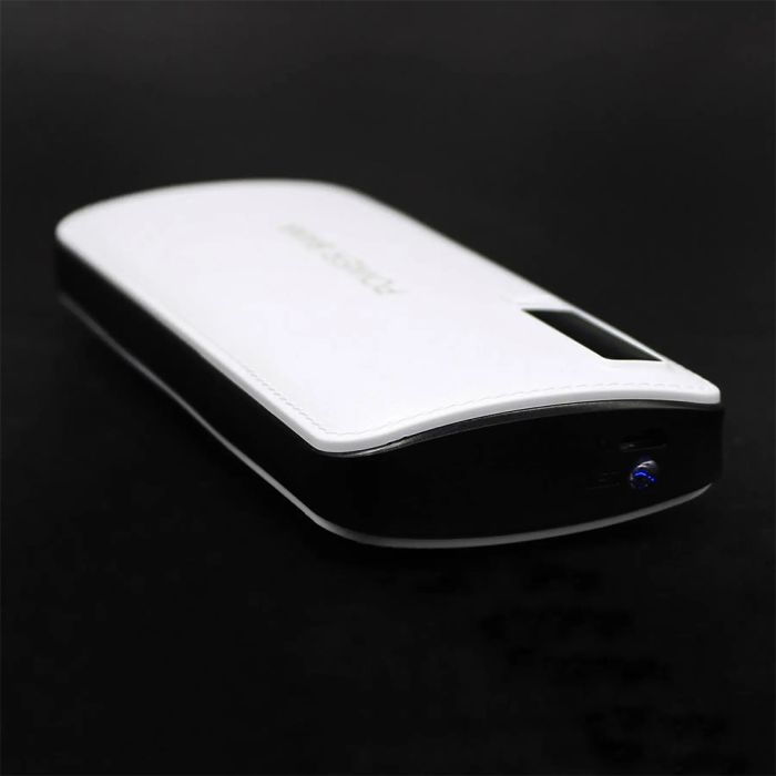 Портативное Зарядное Устройство Павербанк 50000 mAh 3хUSB Power Bank Smart Tech. Цвет: белый