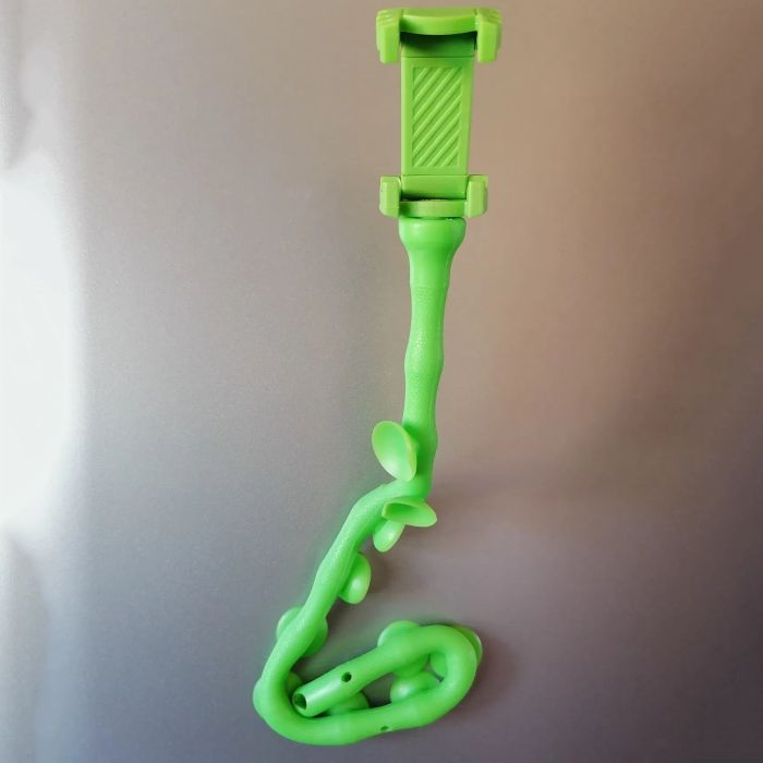 Гибкий держатель для телефона с присосками универсальный Cute Worm Lazy Holder. Цвет: зеленый