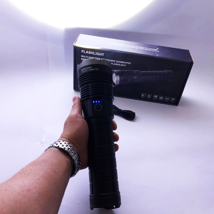 Фонарь ручной модели Police AK138-1 WHITE LASER LED PM60-TG 8х18650, USB-зарядка, Power Bank, зум