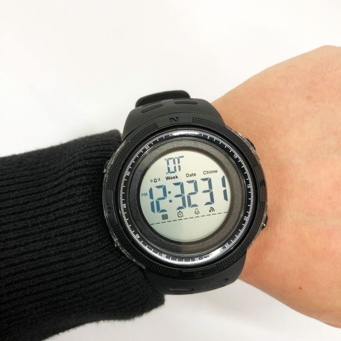 Часы наручные мужские SKMEI 2070BKWT BLACK-WHITE, водостойкие тактические часы. Цвет: черный