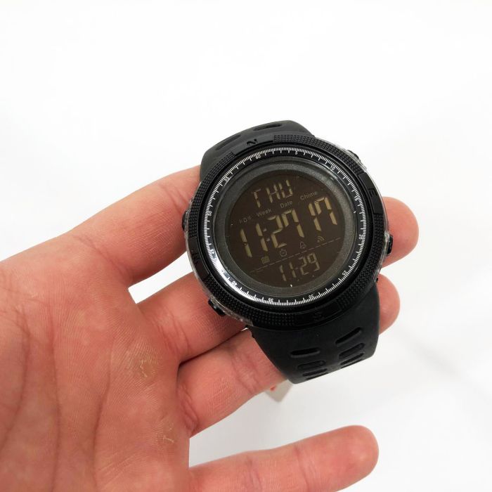Часы наручные мужские SKMEI 2070BK BLACK, водостойкие тактические часы. Цвет: черный