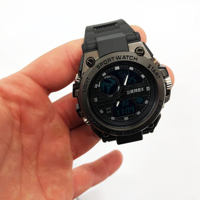 Часы наручные мужские SKMEI 2031BK BLACK, мужские тактические часы, противоударные часы. Цвет: черный
